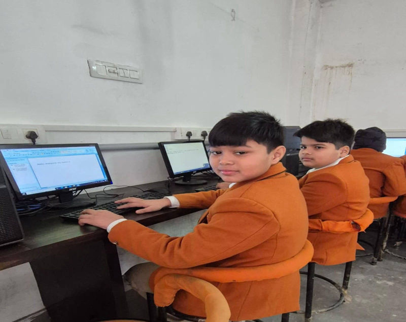 Shemrise Futuristic School-Siddharthnagar